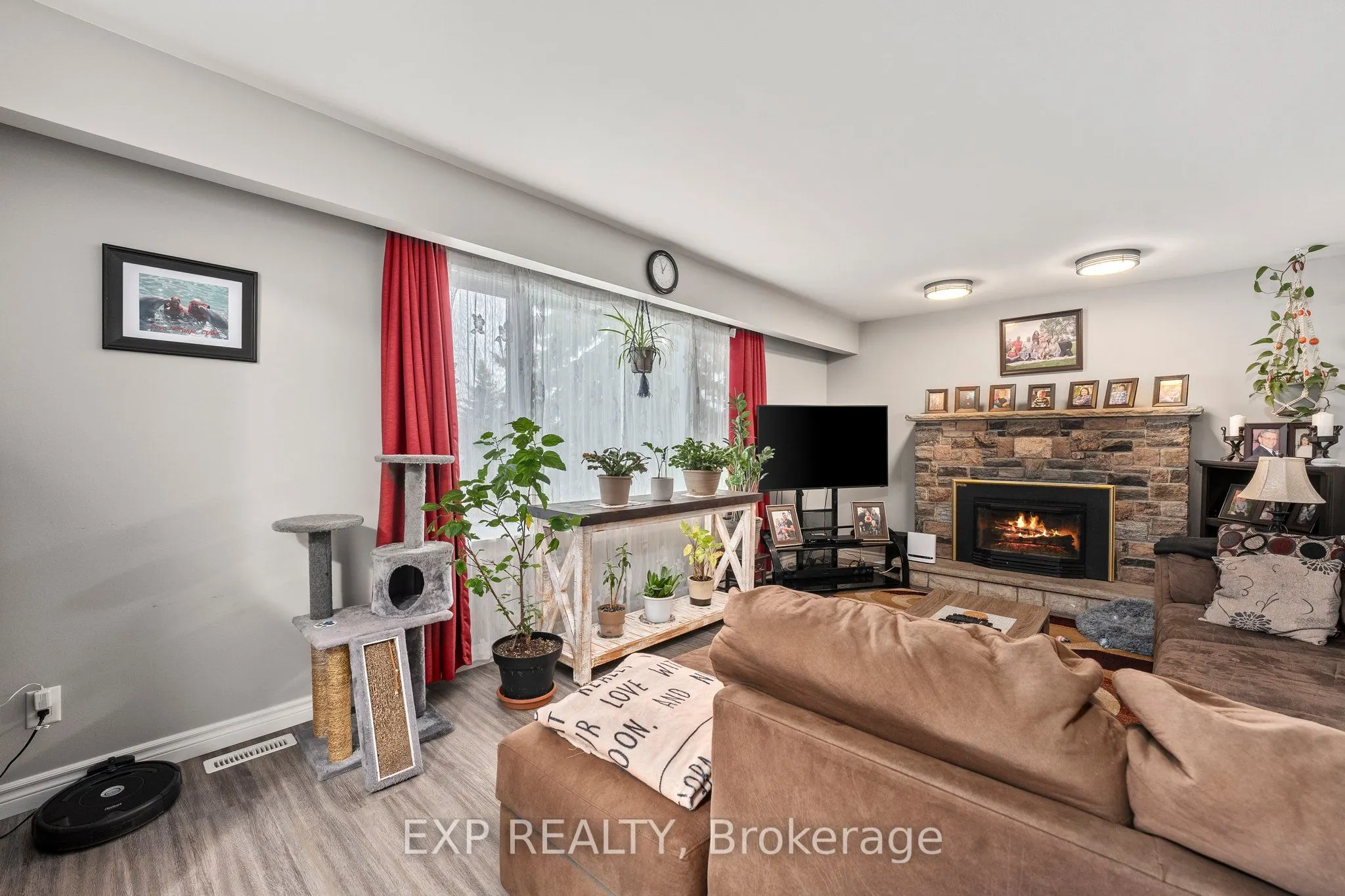 143 Westmount Drive N