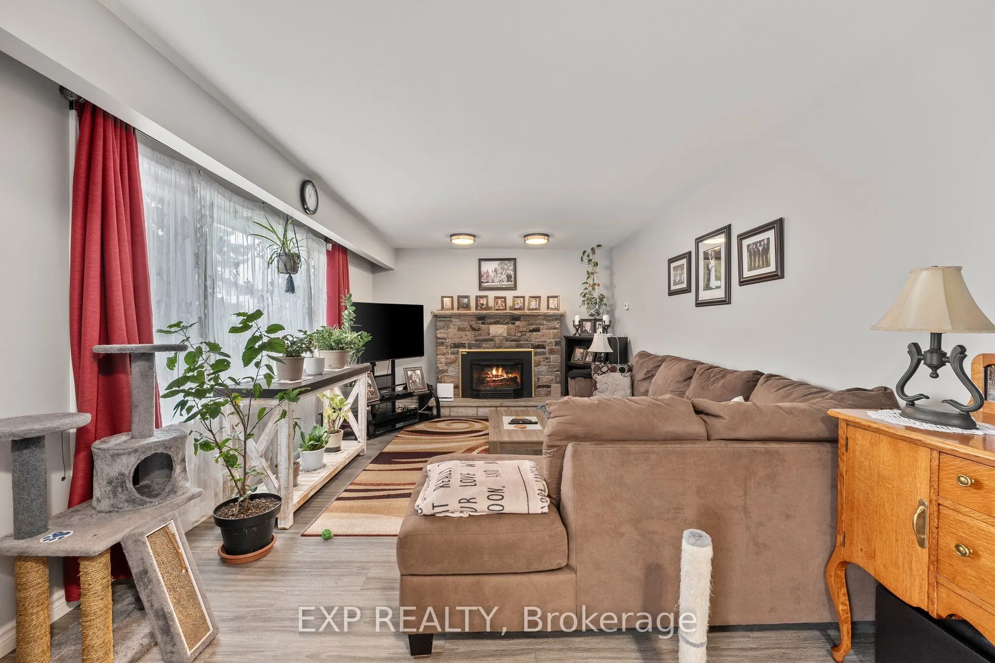 143 Westmount Drive N