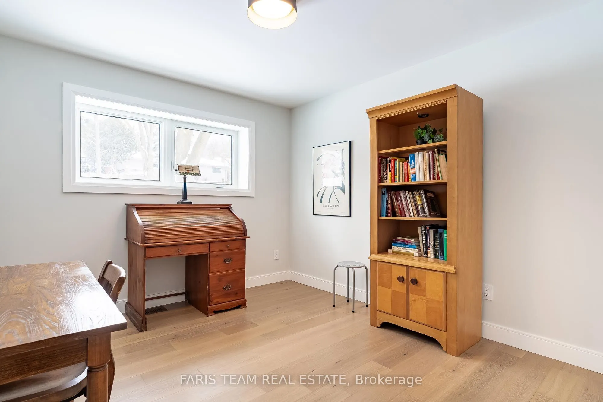 98 Shanty Bay Road