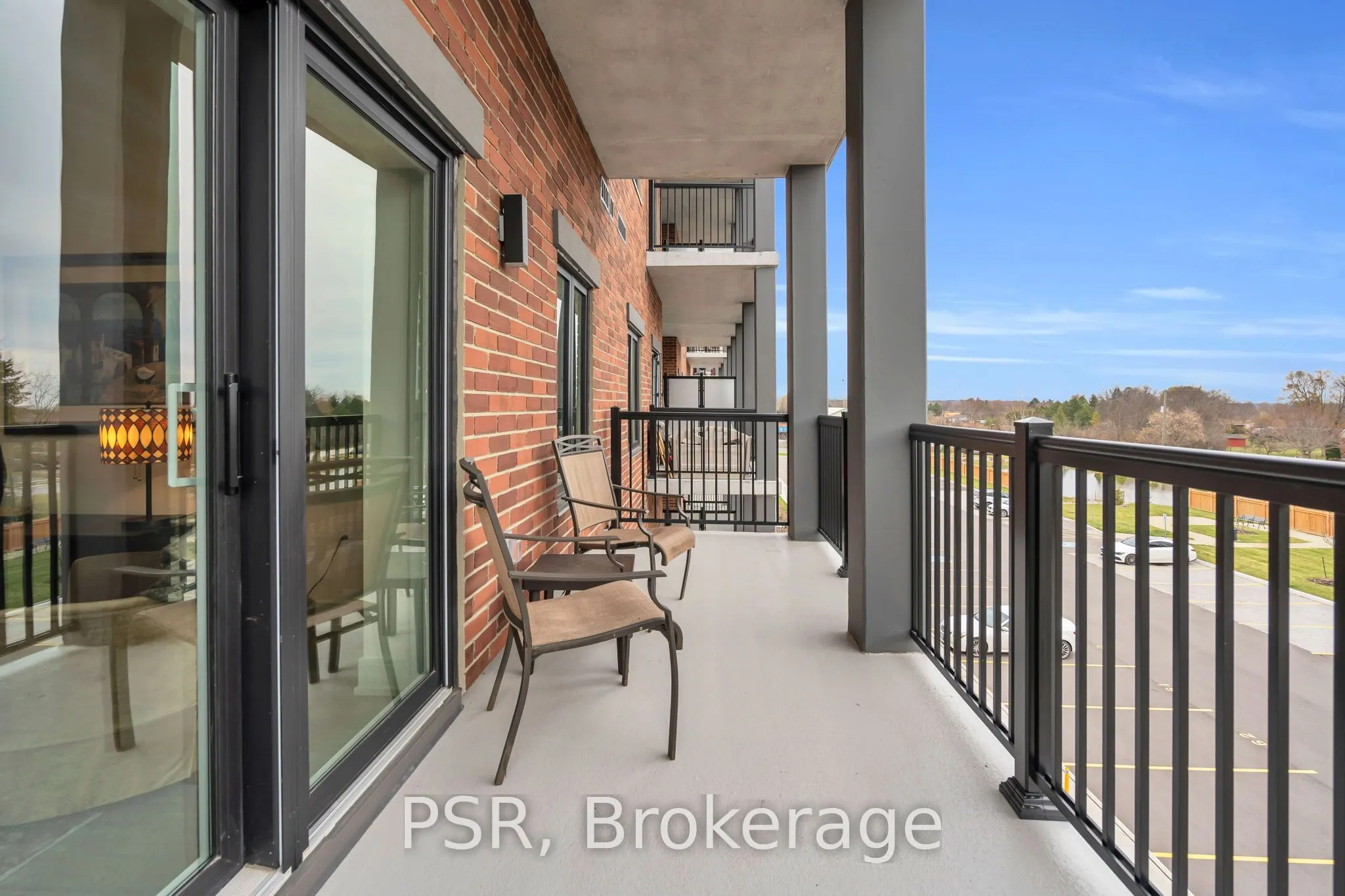 121 Mary Street, #309