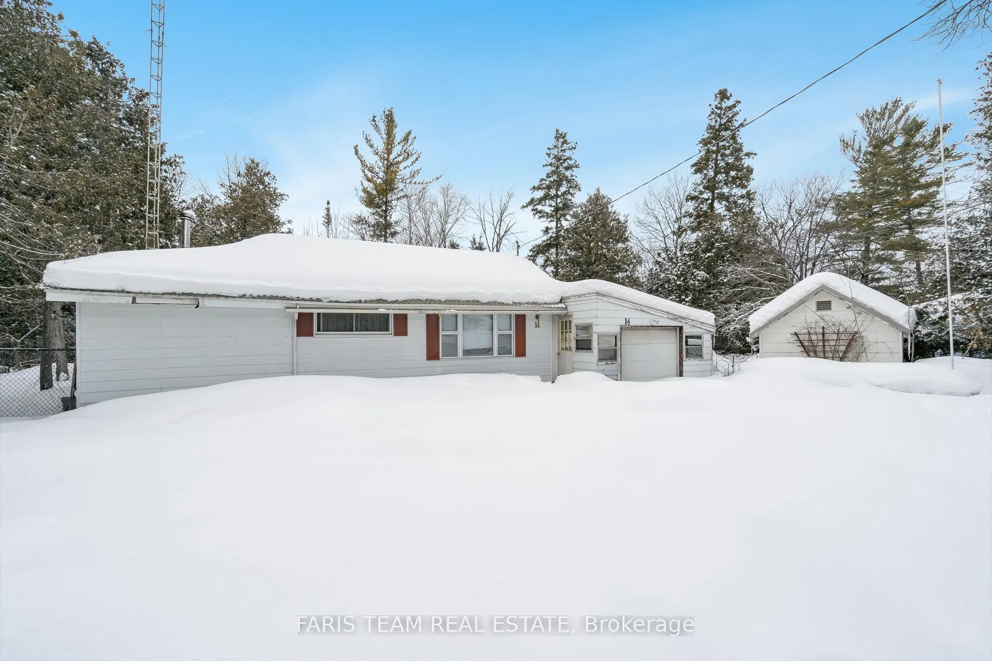 14 Earldom Boulevard