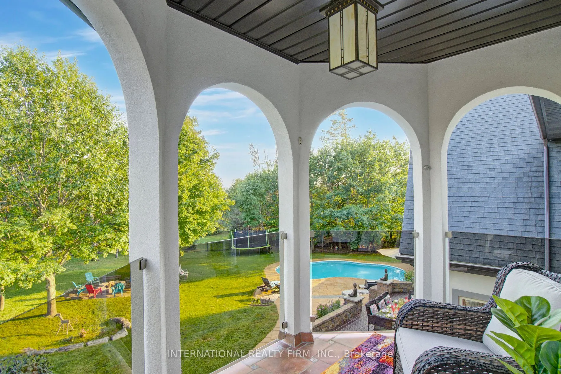 6 Pinehurst Lane