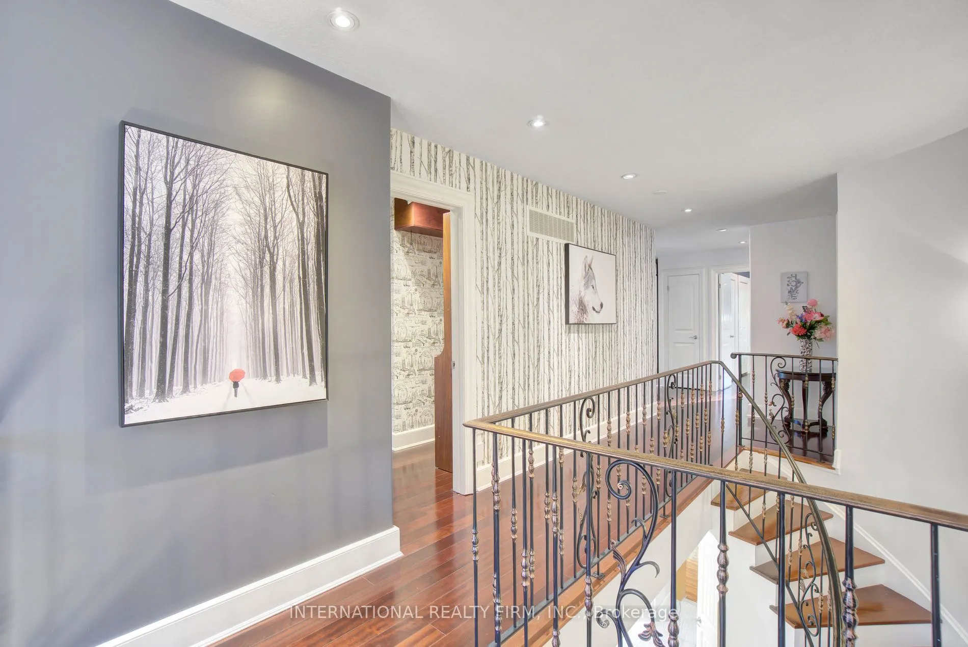6 Pinehurst Lane