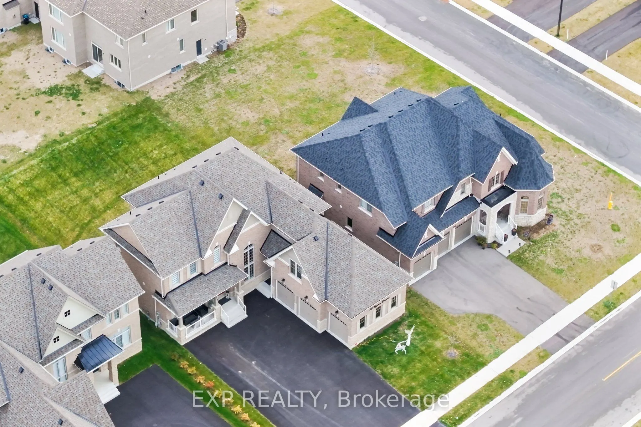 113 Rugman Crescent
