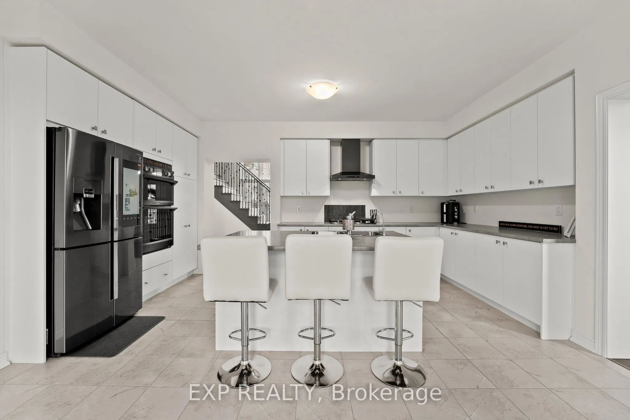 113 Rugman Crescent