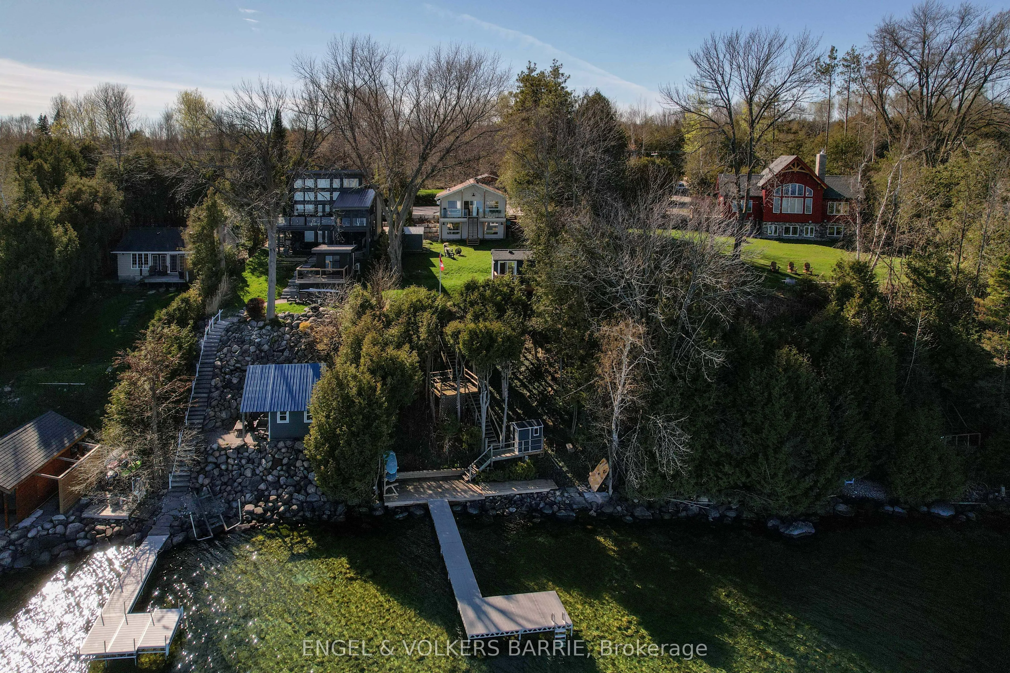 2371 Lakeshore Road E