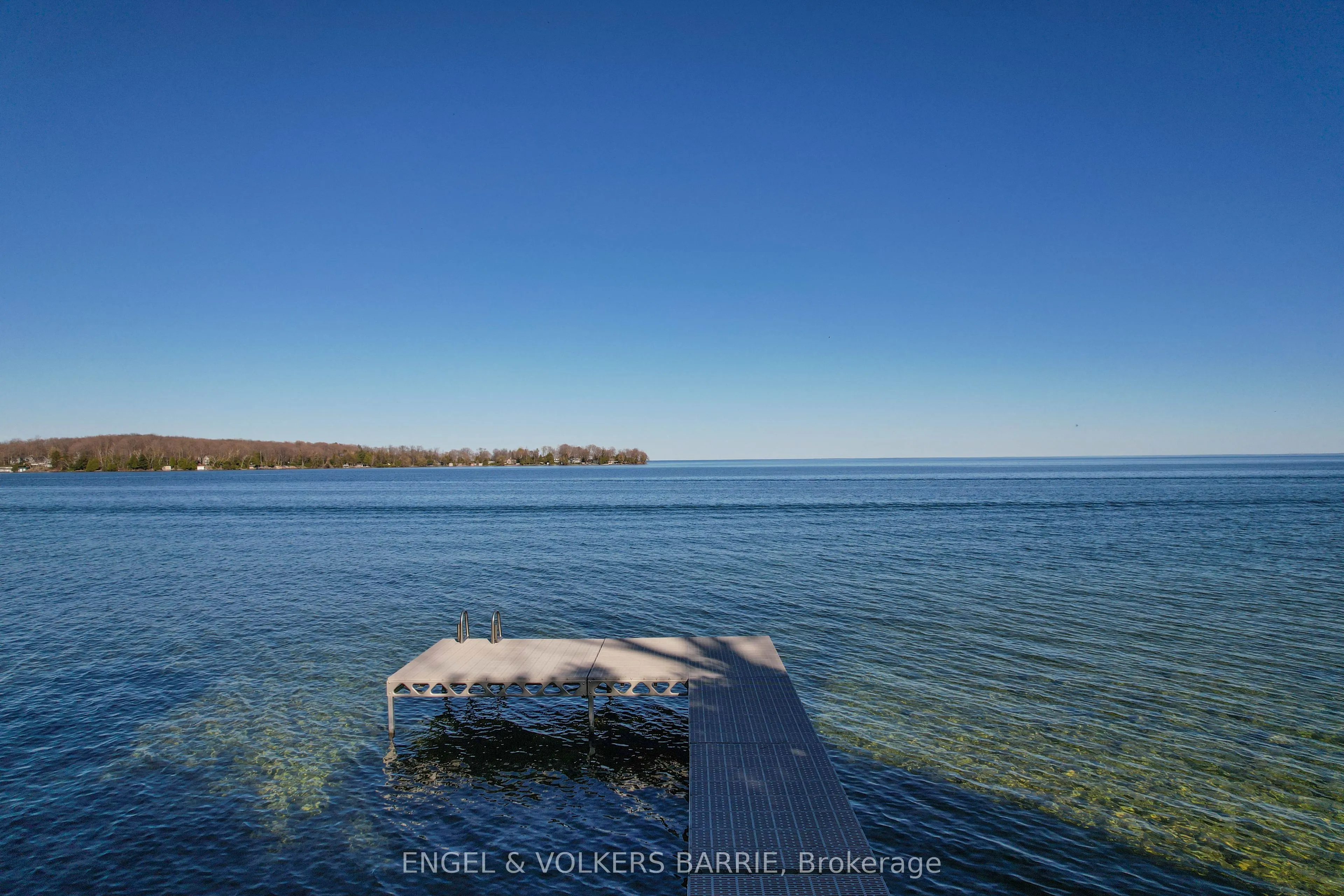2371 Lakeshore Road E