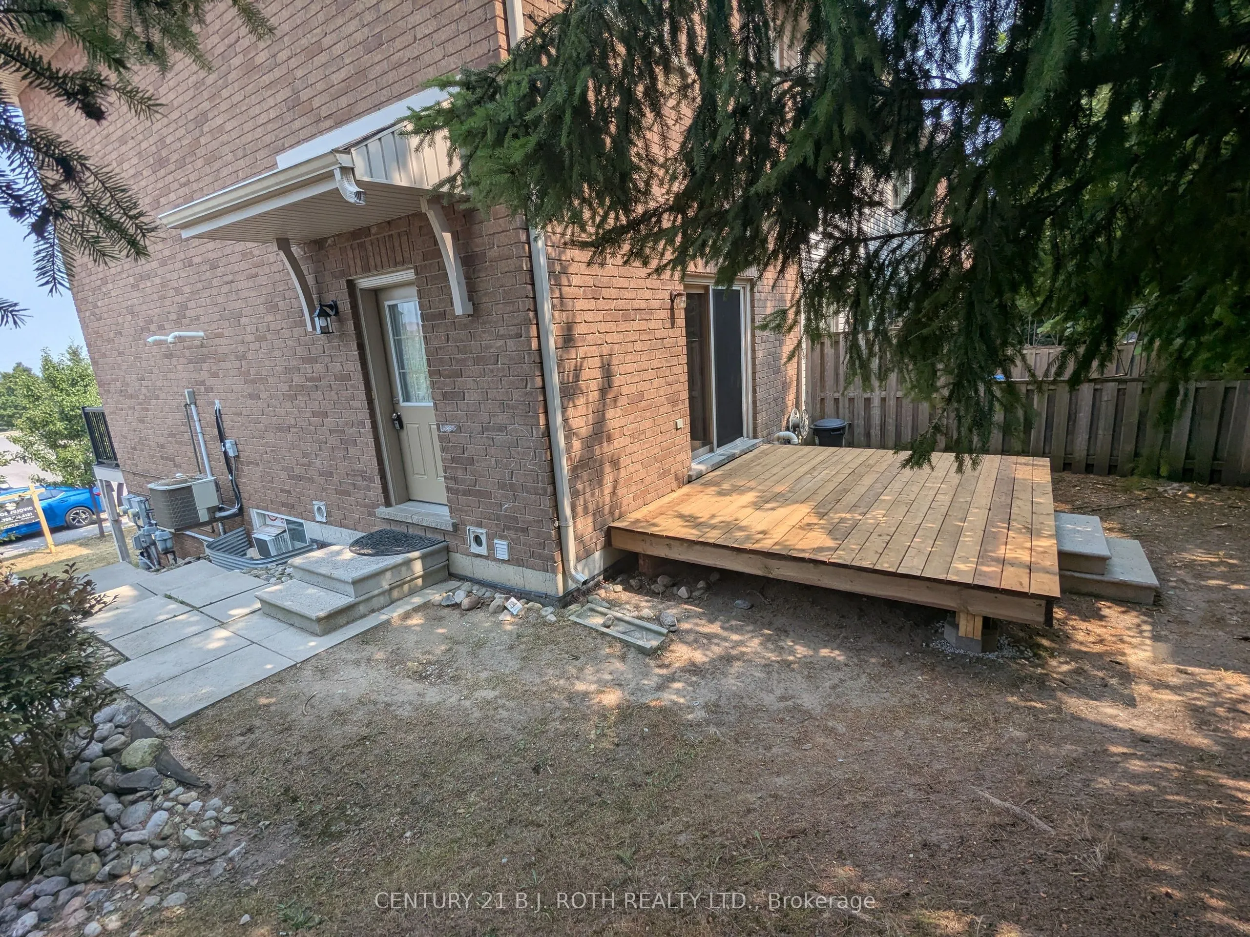 175 Stanley Street, #2