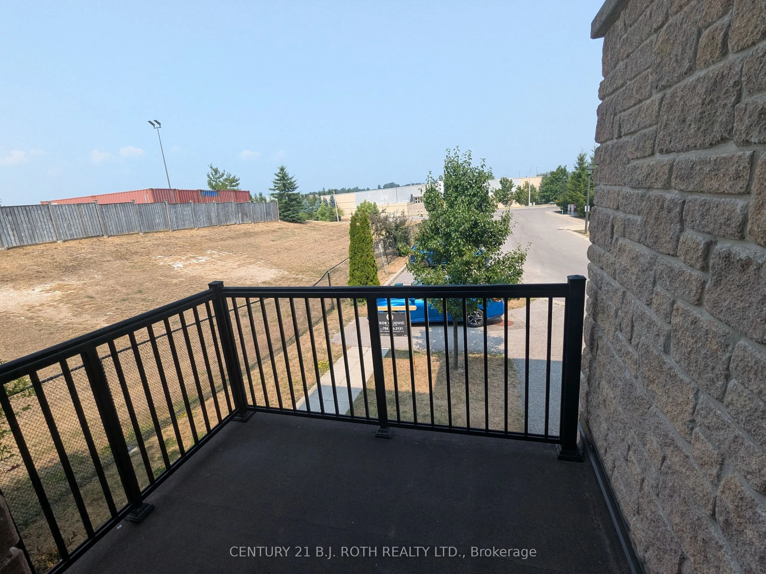 175 Stanley Street, #2