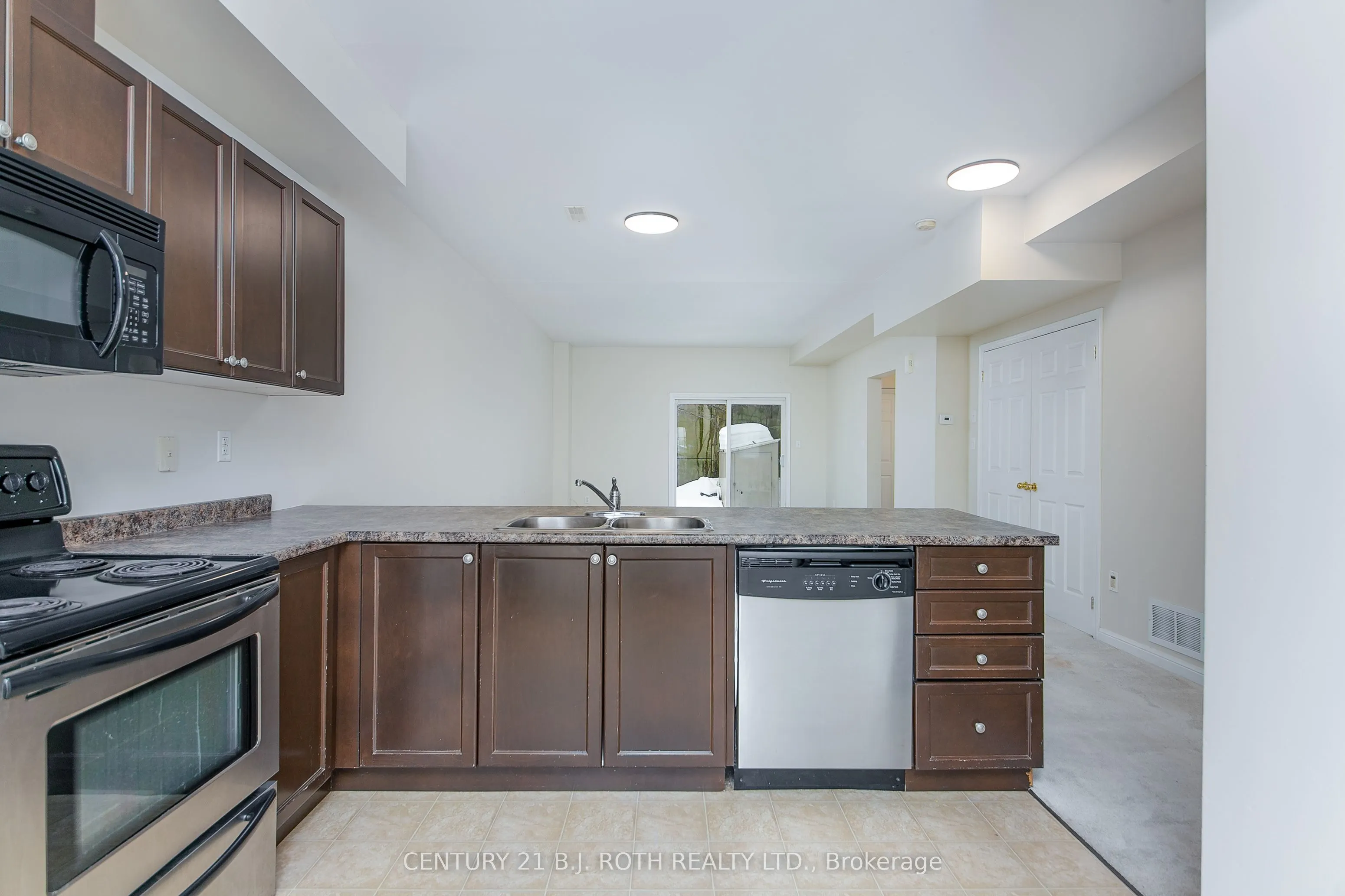 175 Stanley Street, #2