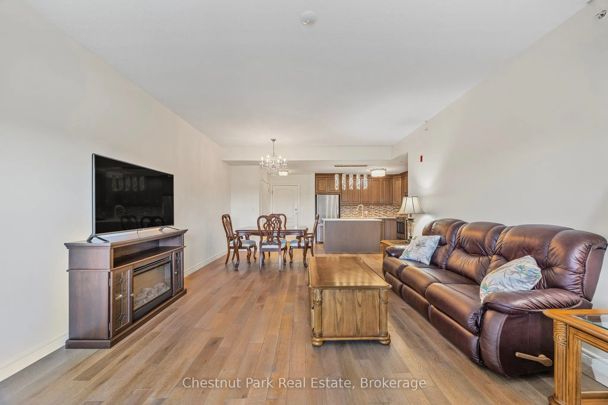 1 Chamberlain Crescent #304