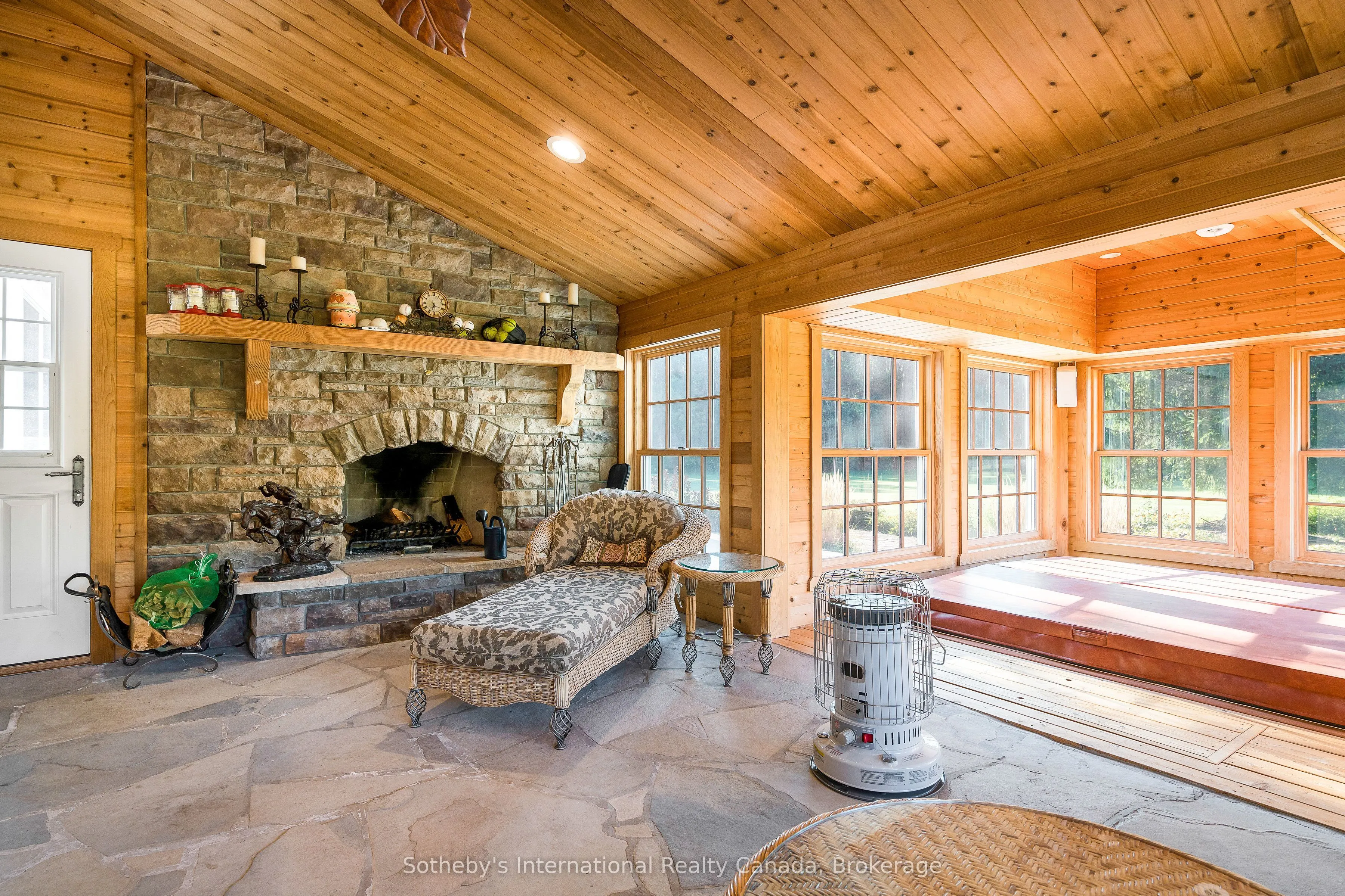7781 Poplar Side Road