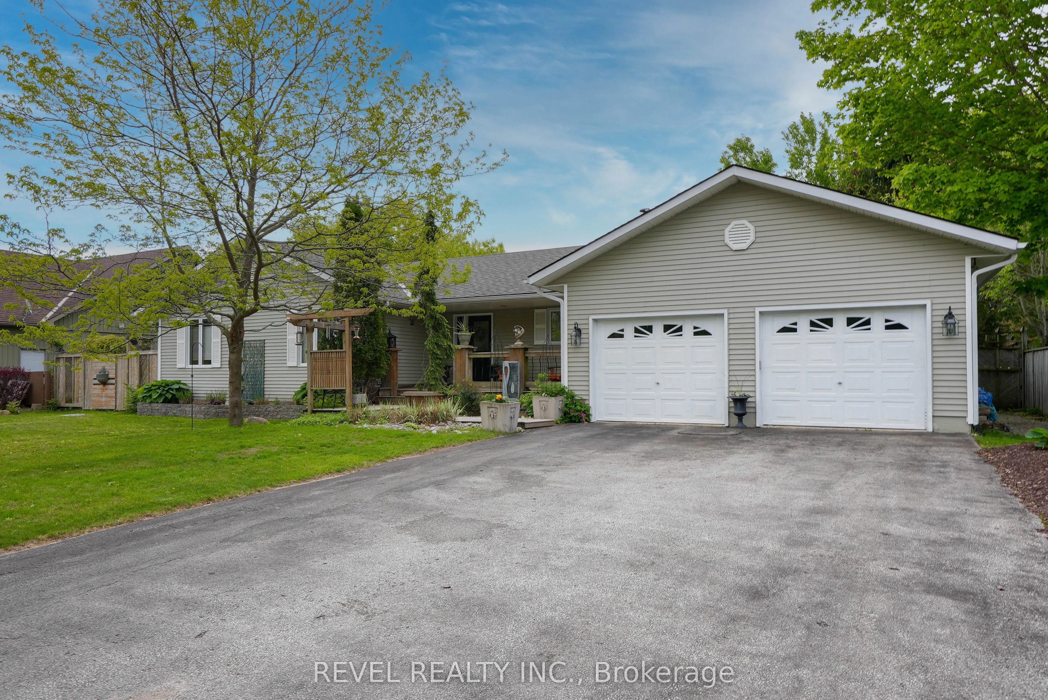 59 Withall Grove