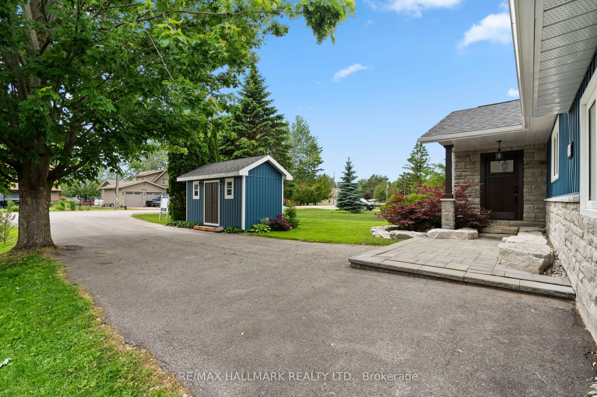 13 Pinetree Court