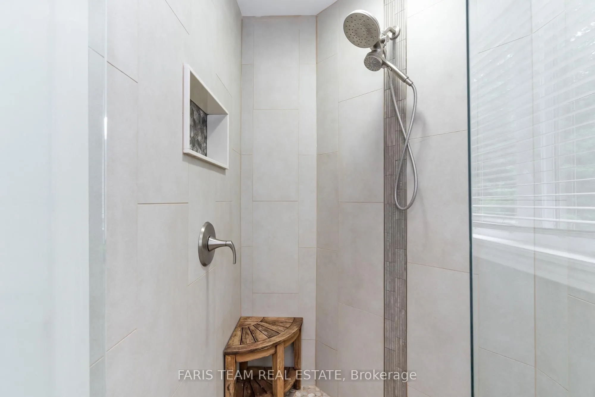 6 Alana Drive