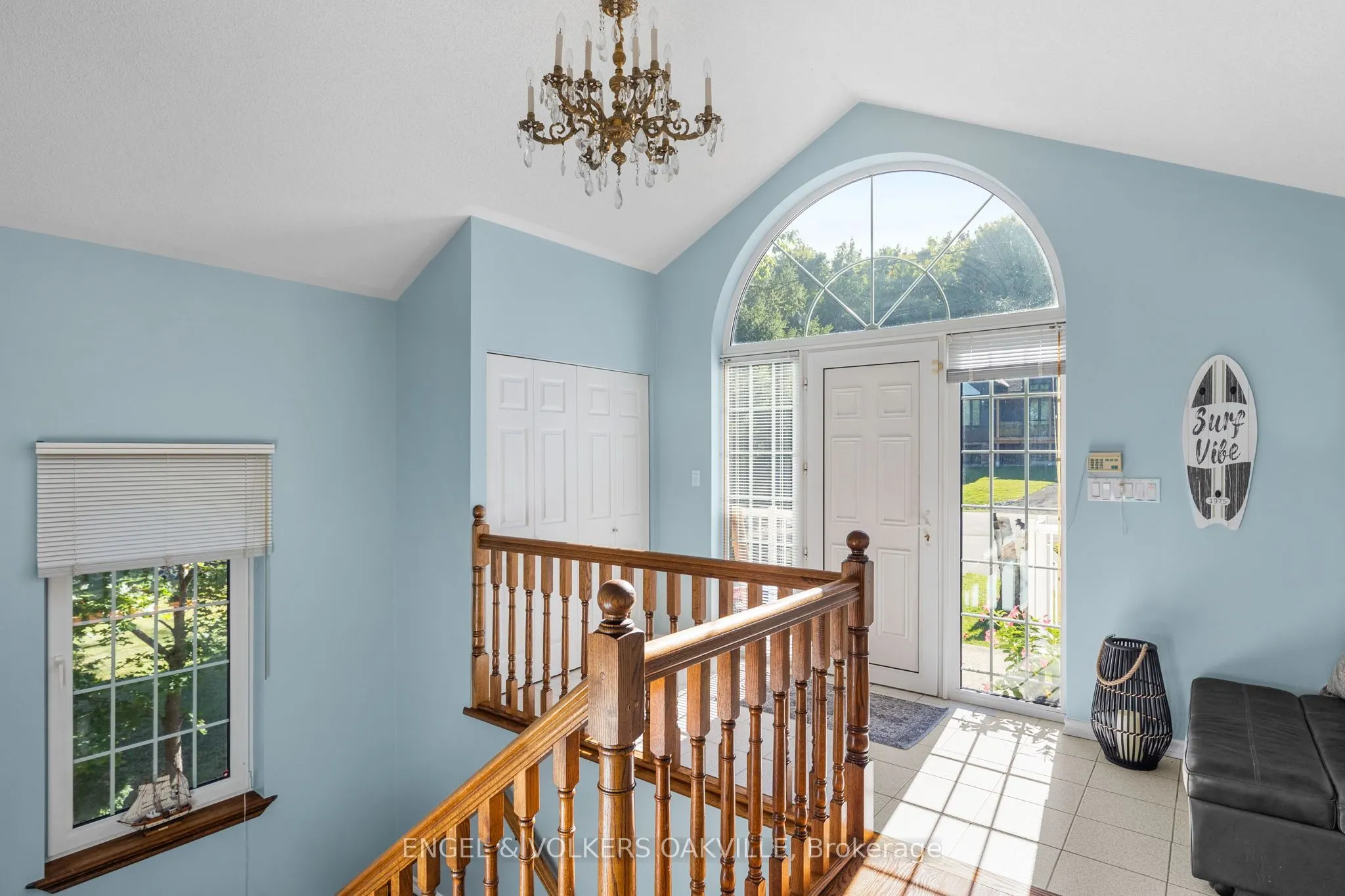 216 Robins Point Road