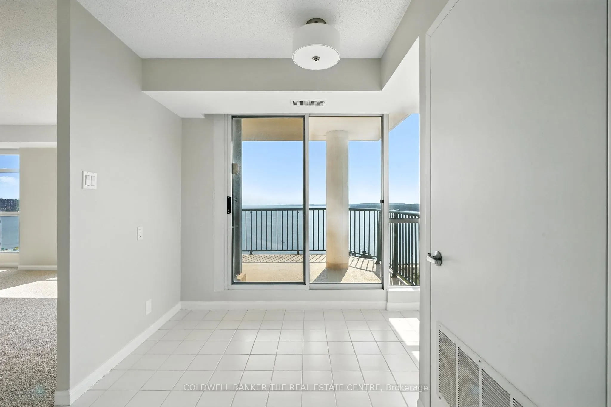 65 Ellen Street #1104