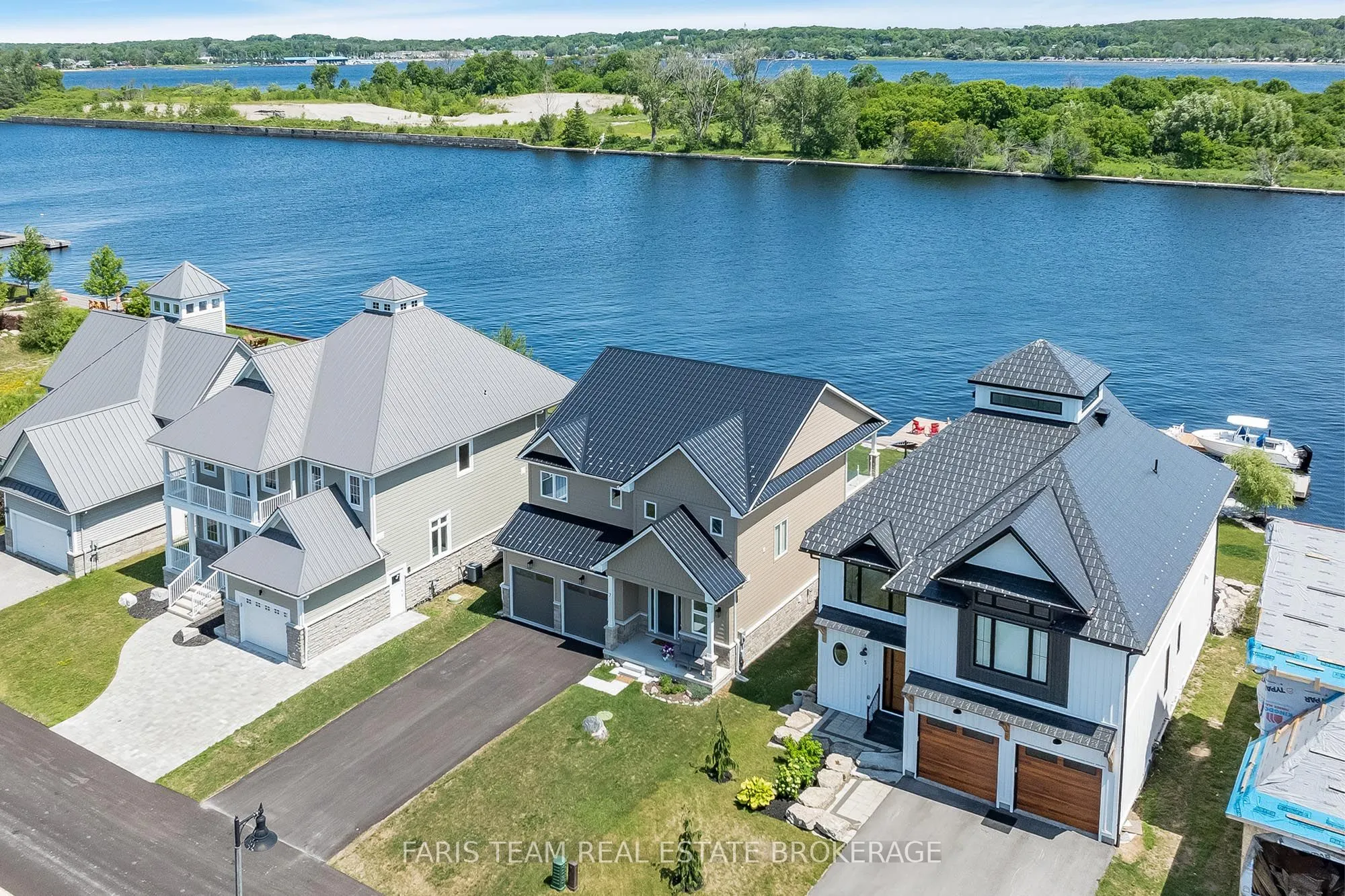 7 Dock Lane
