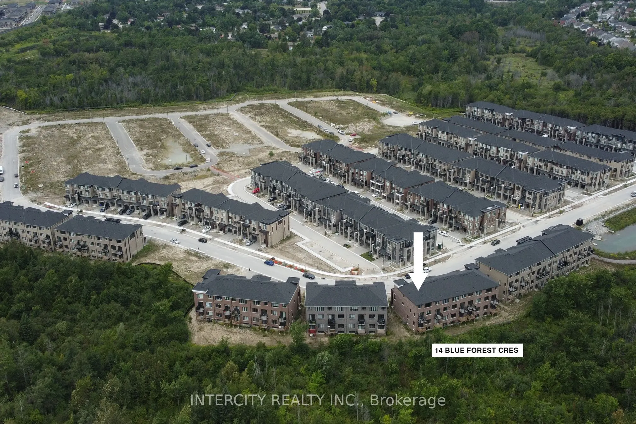 14 Blue Forest Crescent