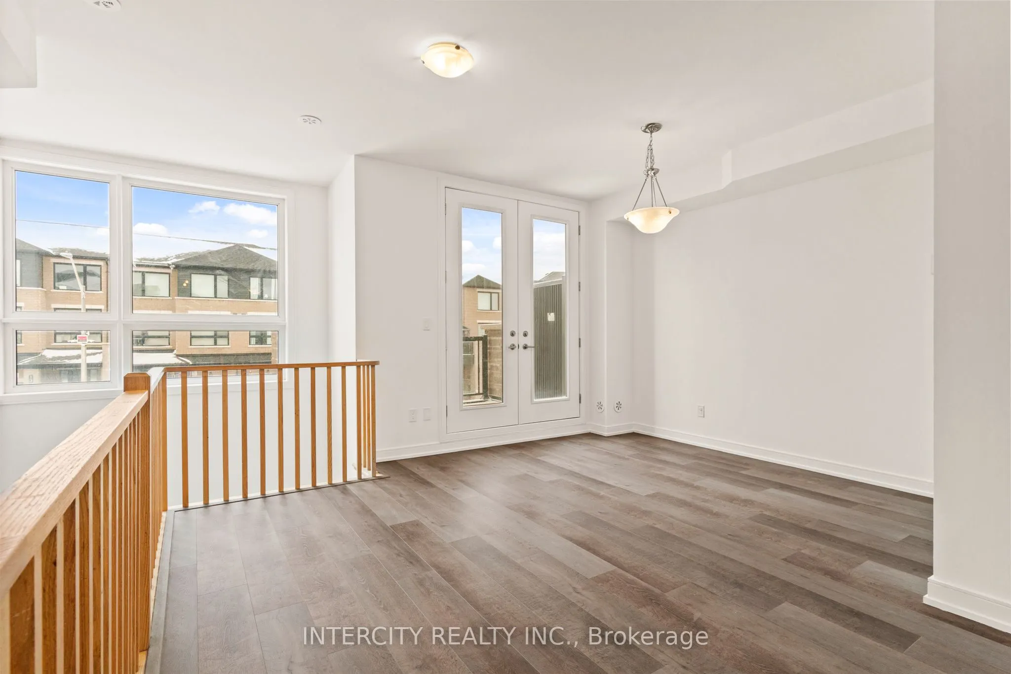 14 Blue Forest Crescent