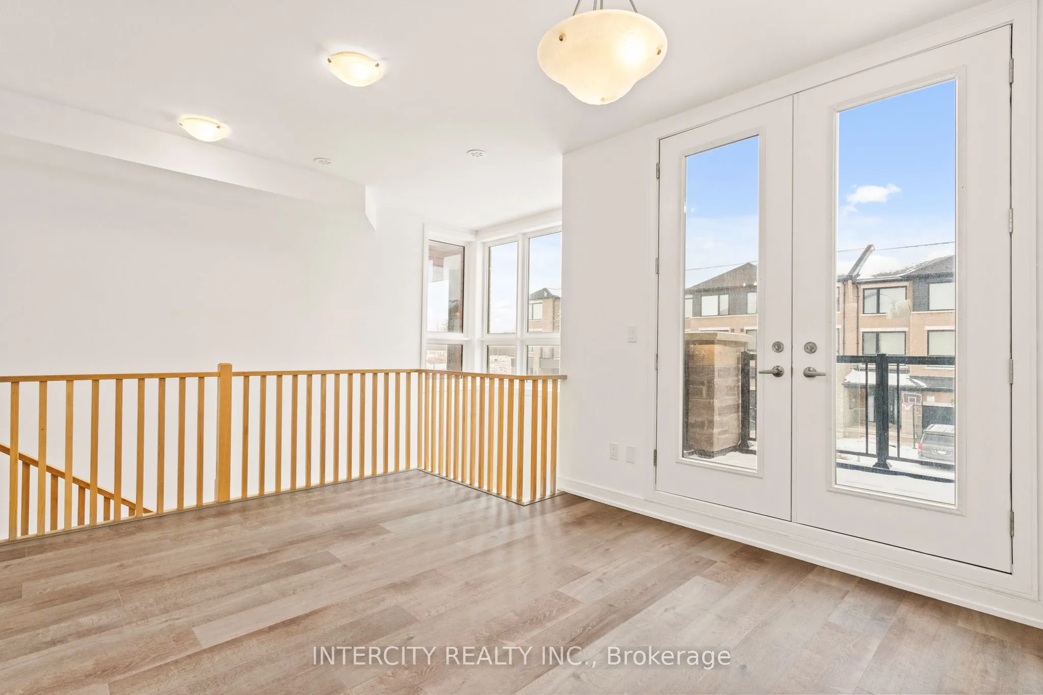 14 Blue Forest Crescent