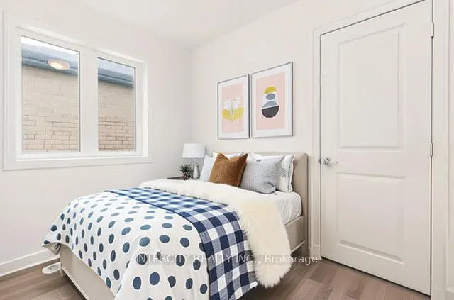 14 Blue Forest Crescent