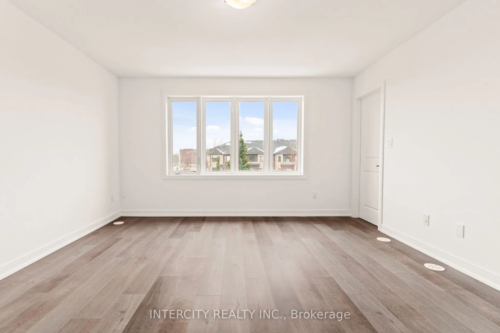 14 Blue Forest Crescent