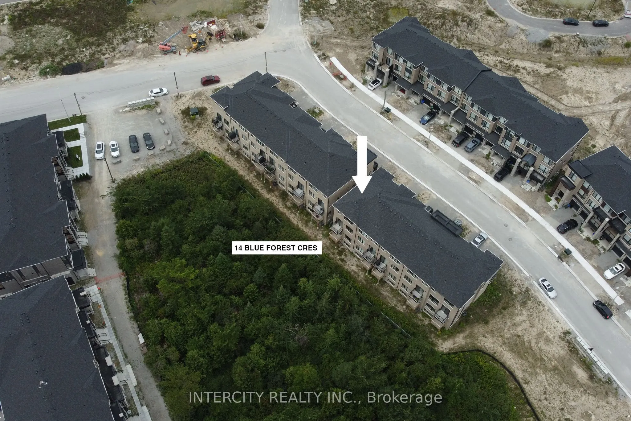 14 Blue Forest Crescent