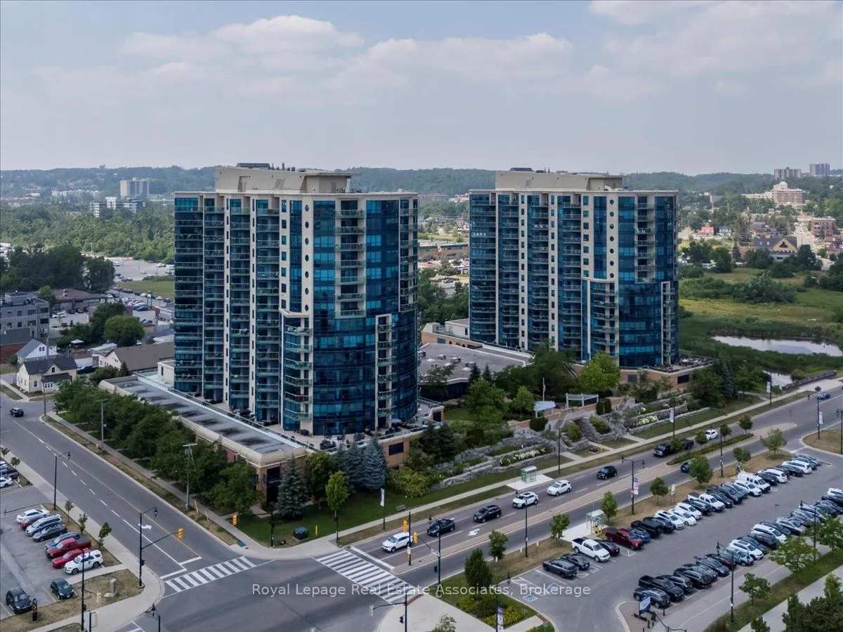 37 Ellen Street, #811