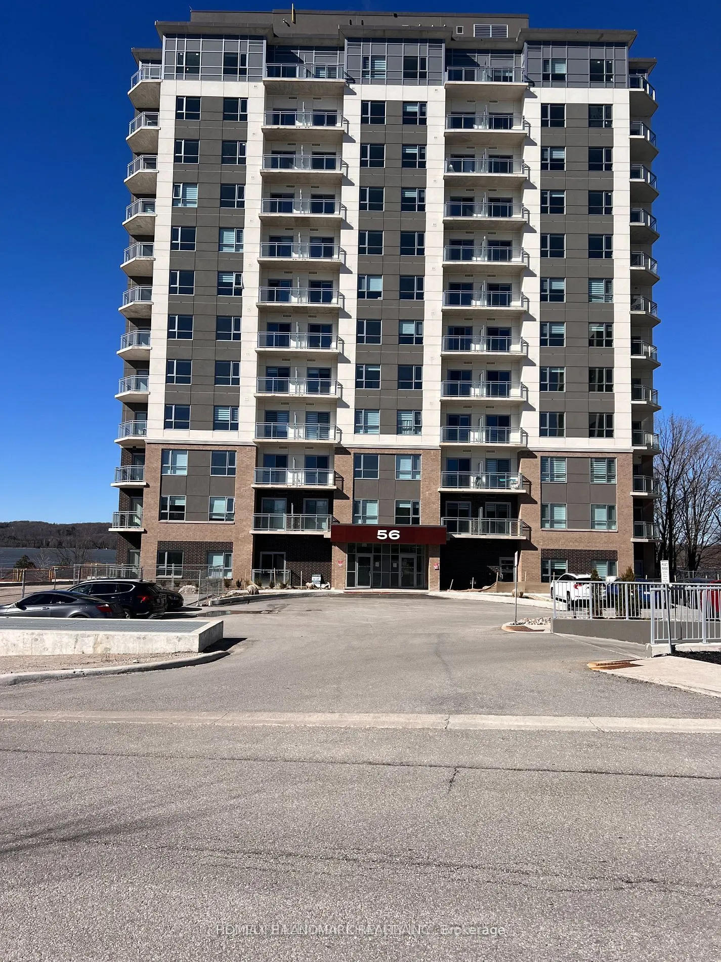 56 Lakeside Terrace, #202