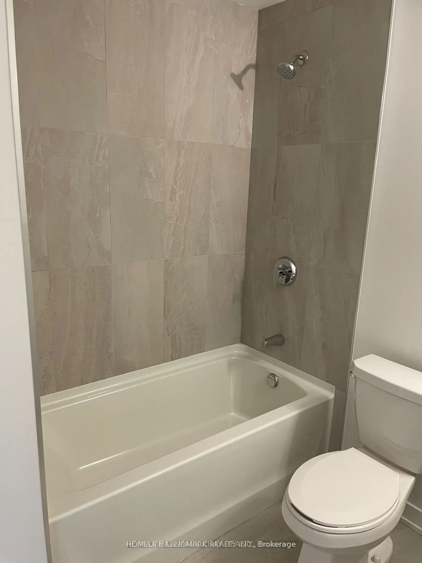 56 Lakeside Terrace, #202