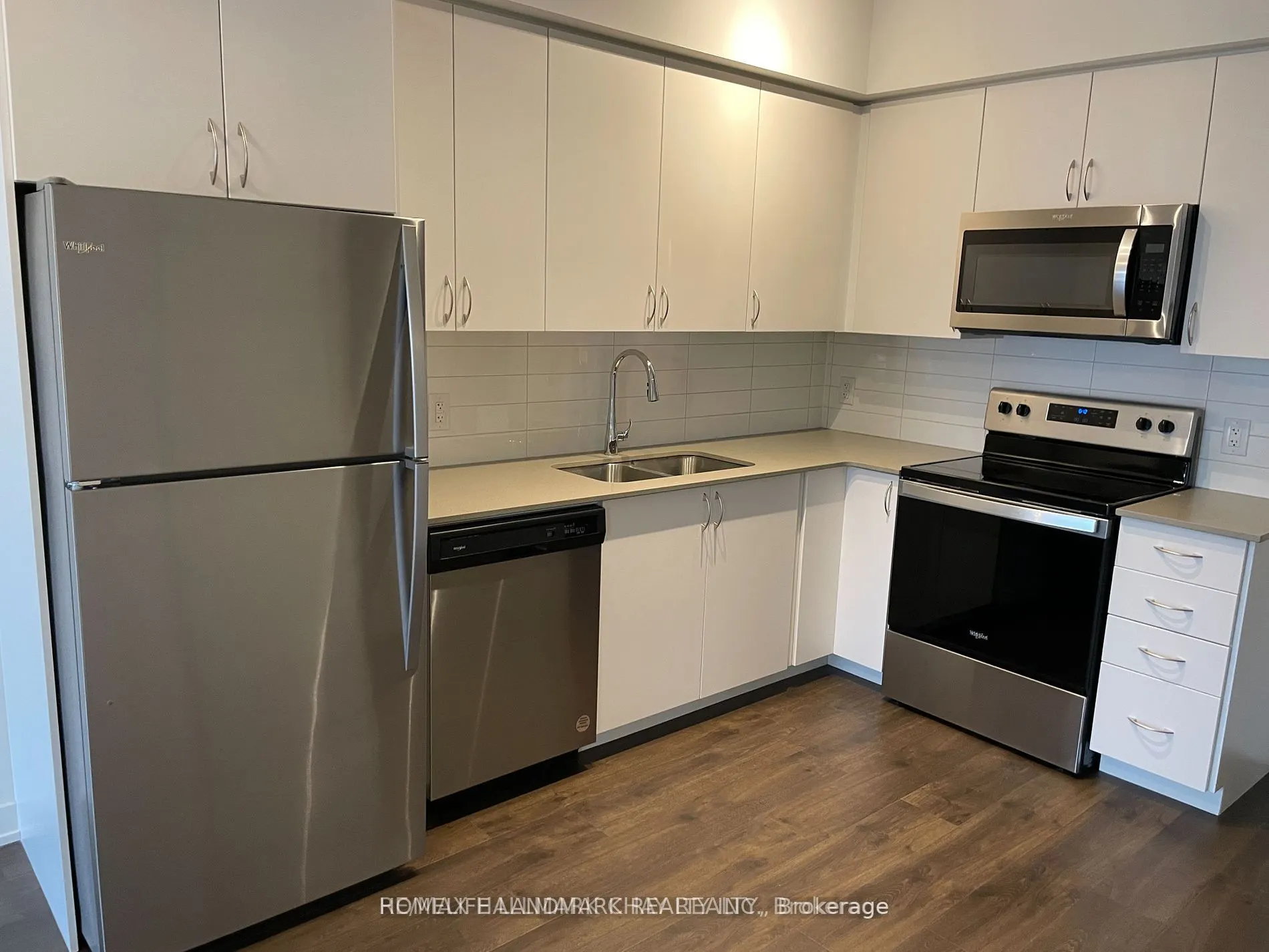 56 Lakeside Terrace, #202