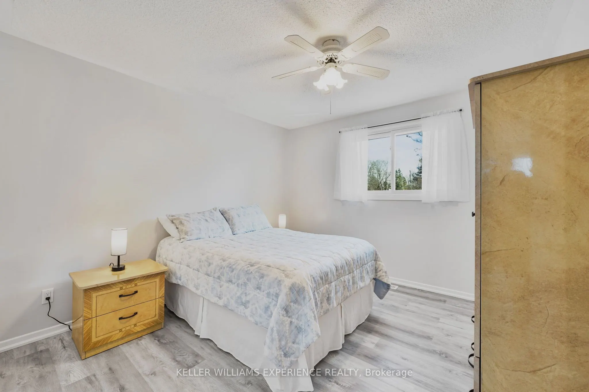 25 LAMERS Crescent