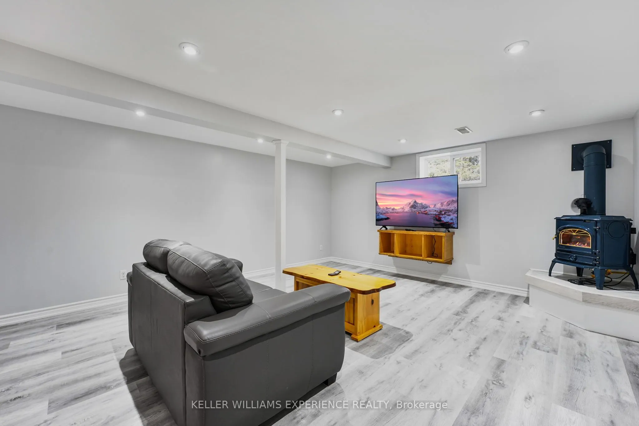 25 LAMERS Crescent