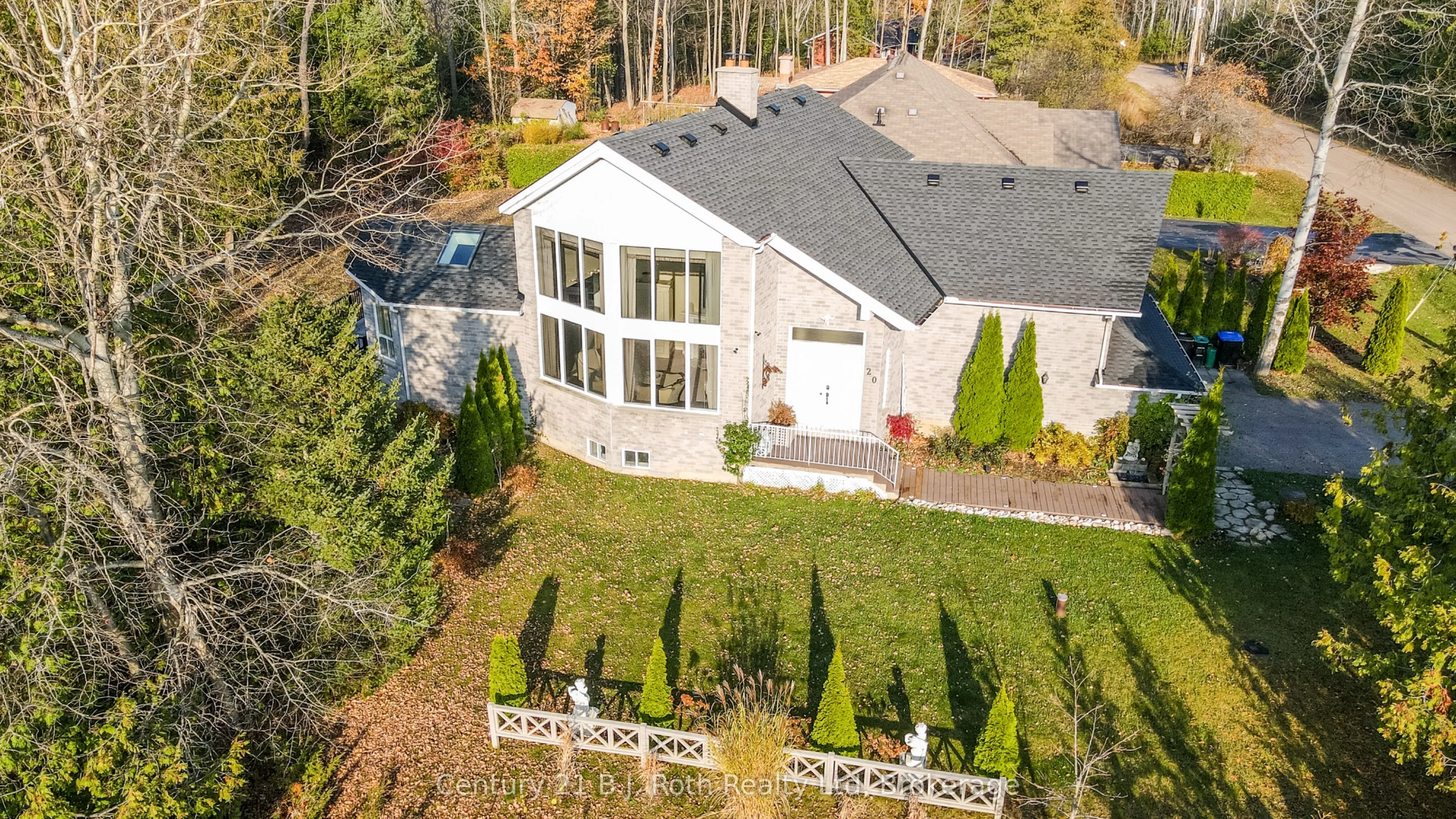 20 Grant Avenue