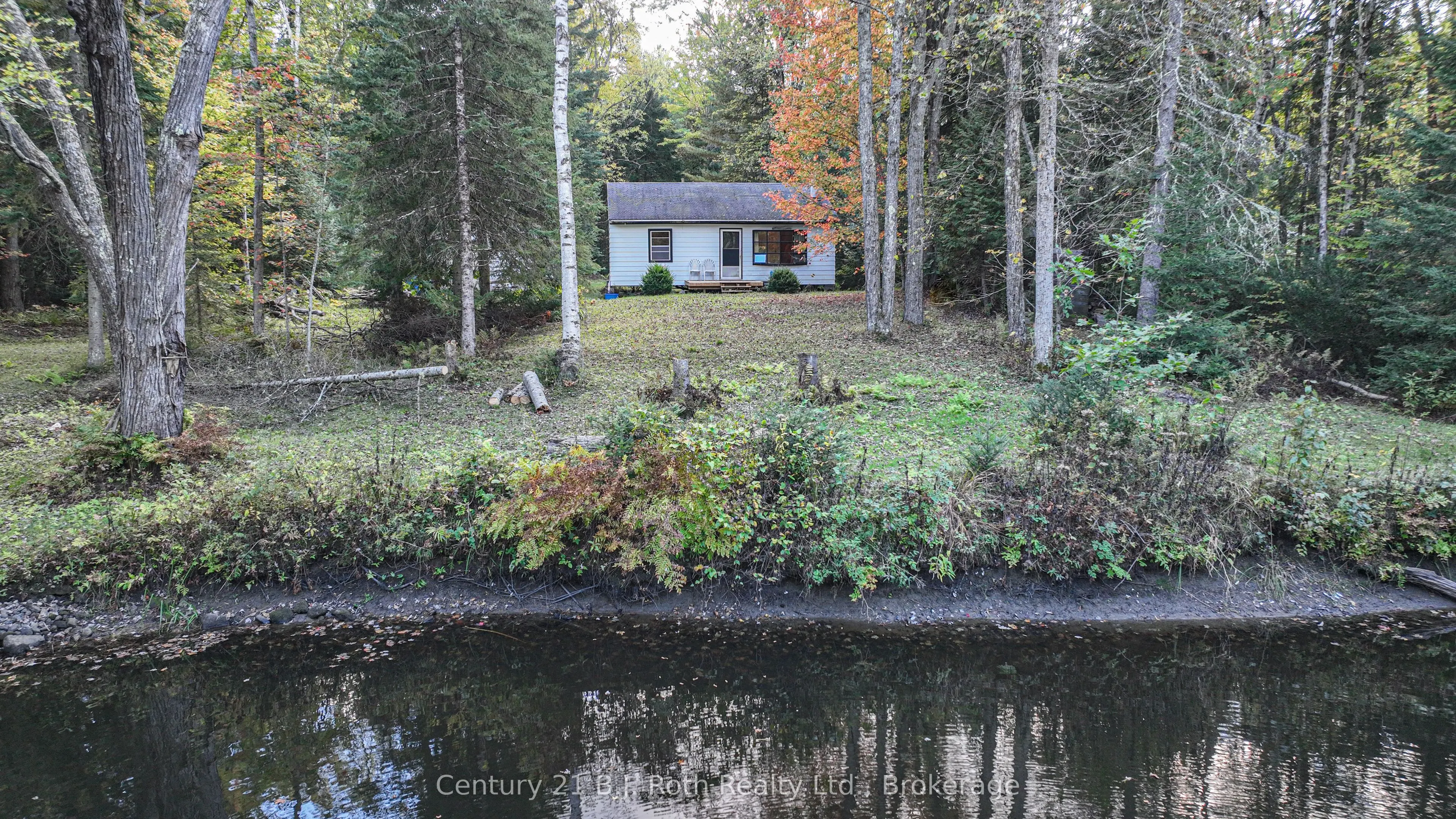 6571 Pioneer Village Lane