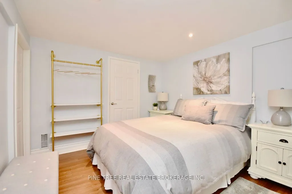 3 Greenwood Forest Road