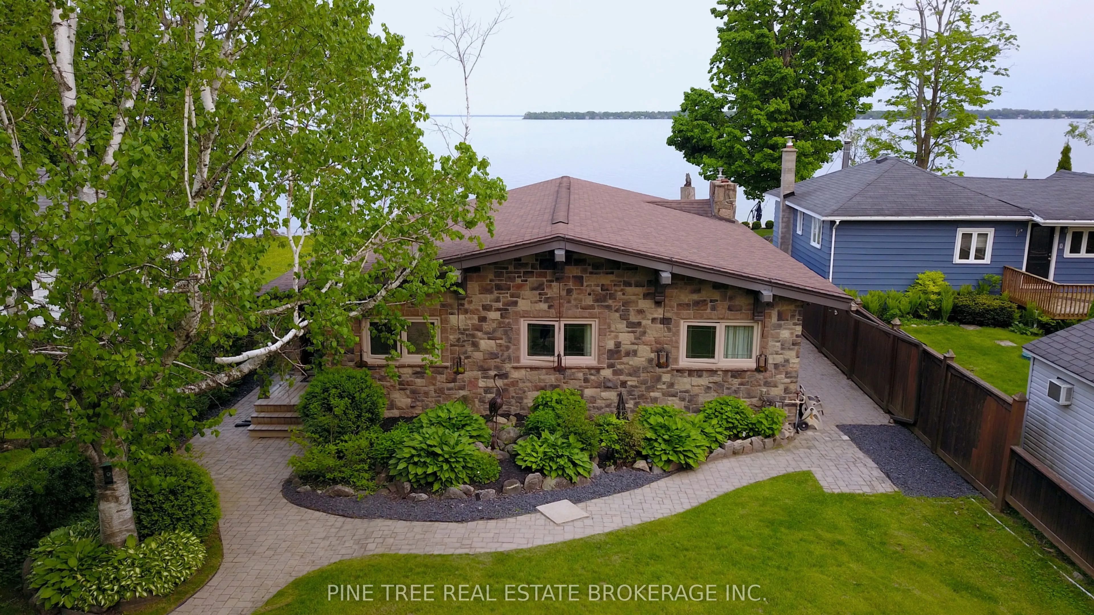 3 Greenwood Forest Road