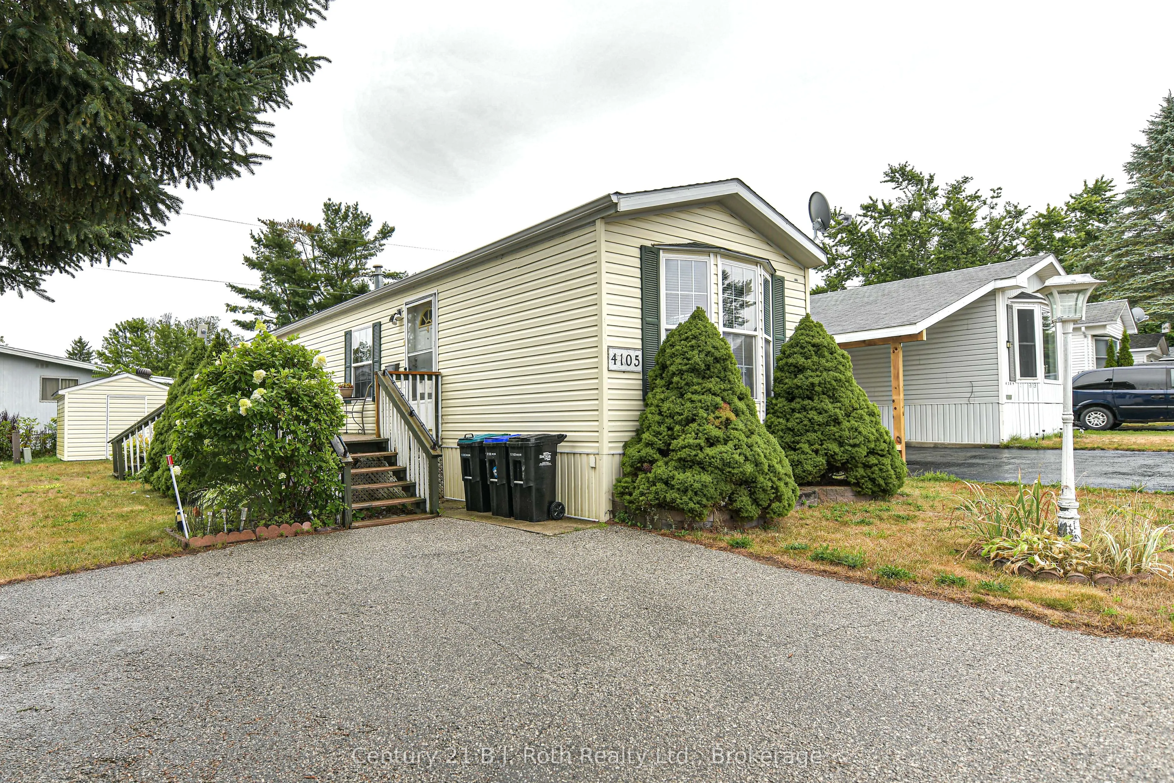 4105 Spruce Road