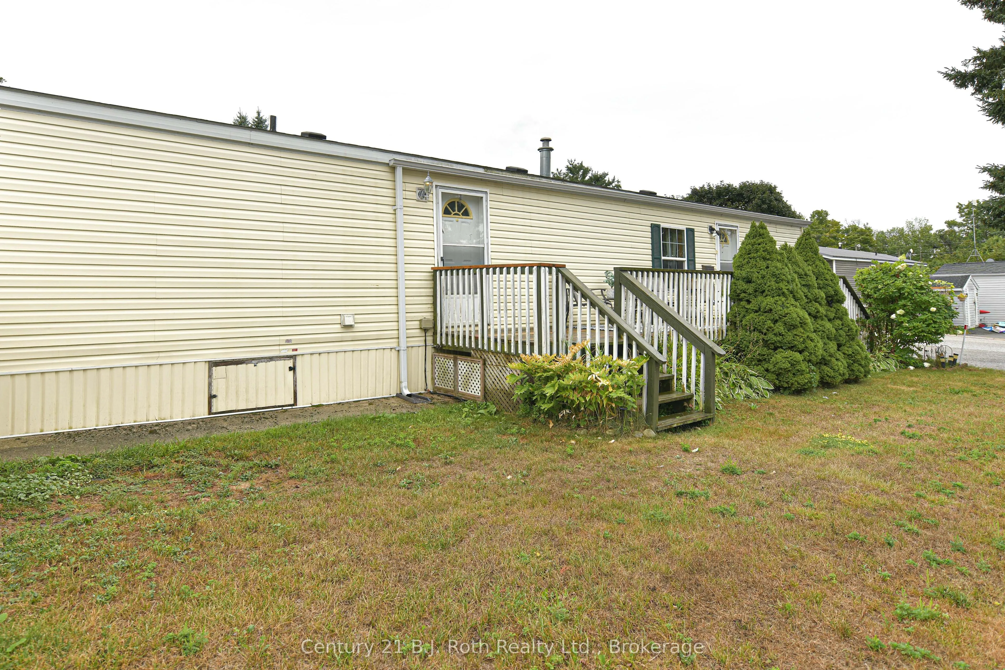 4105 Spruce Road
