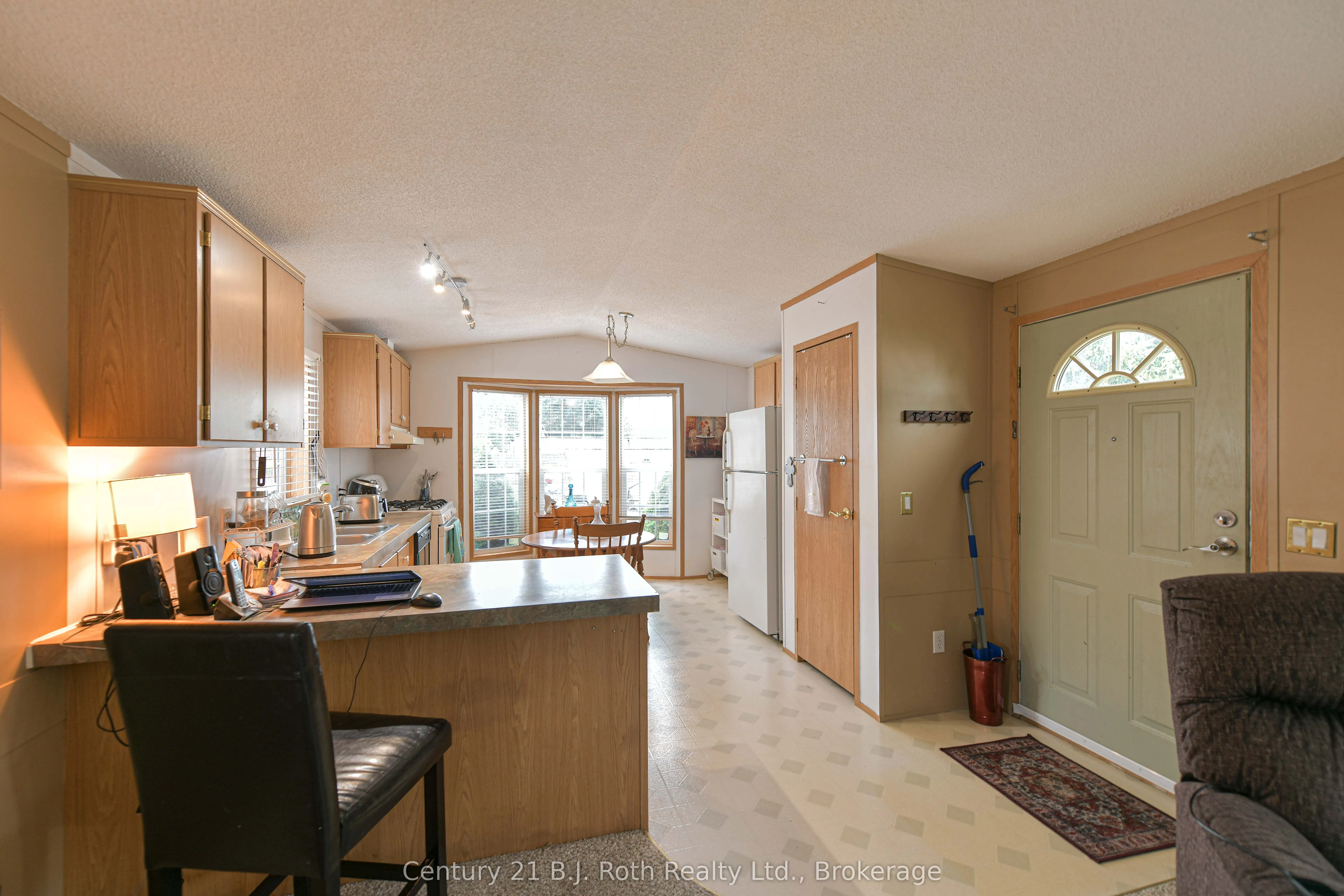 4105 Spruce Road