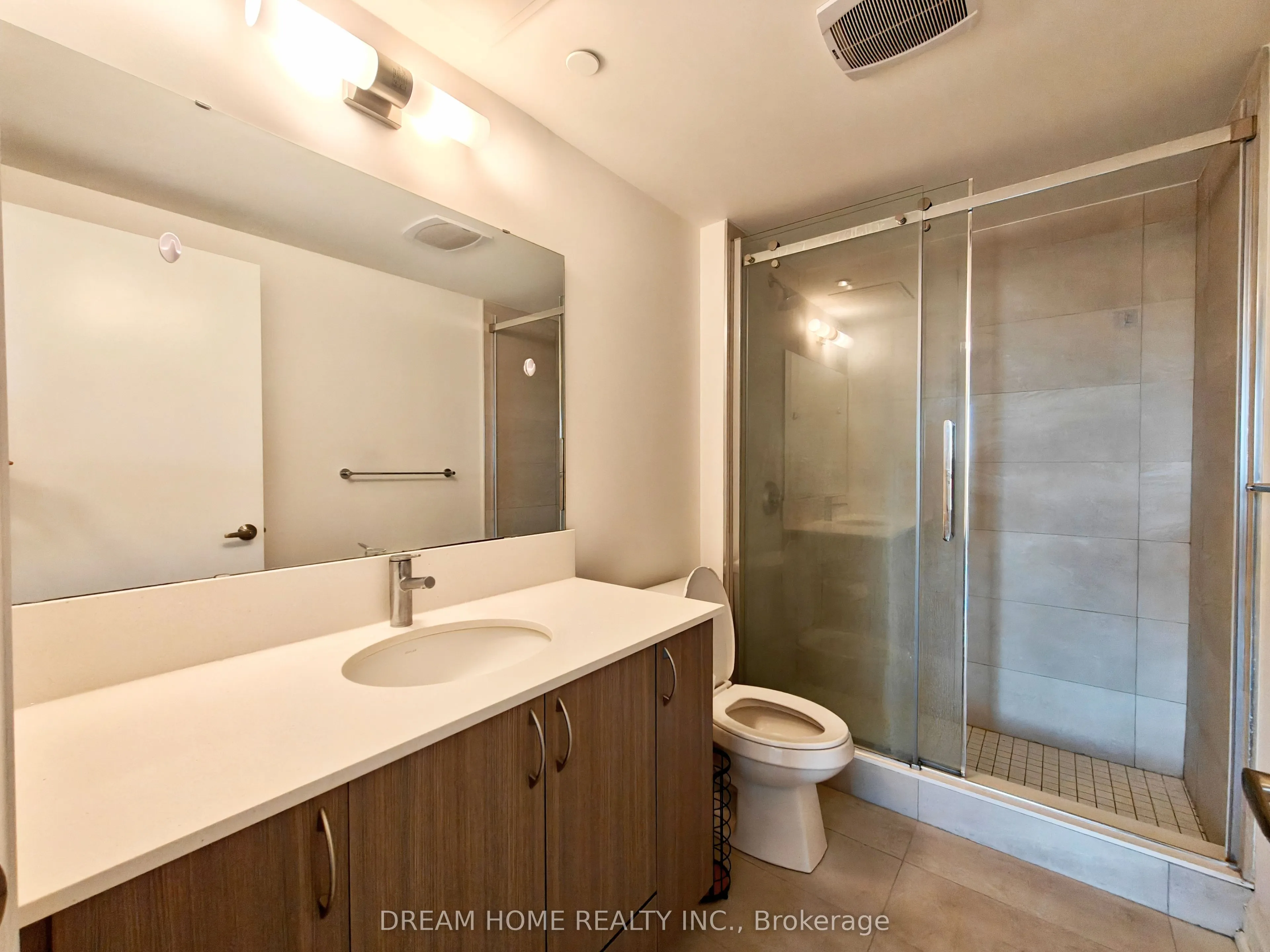 58 Lakeside Terrace, #1008