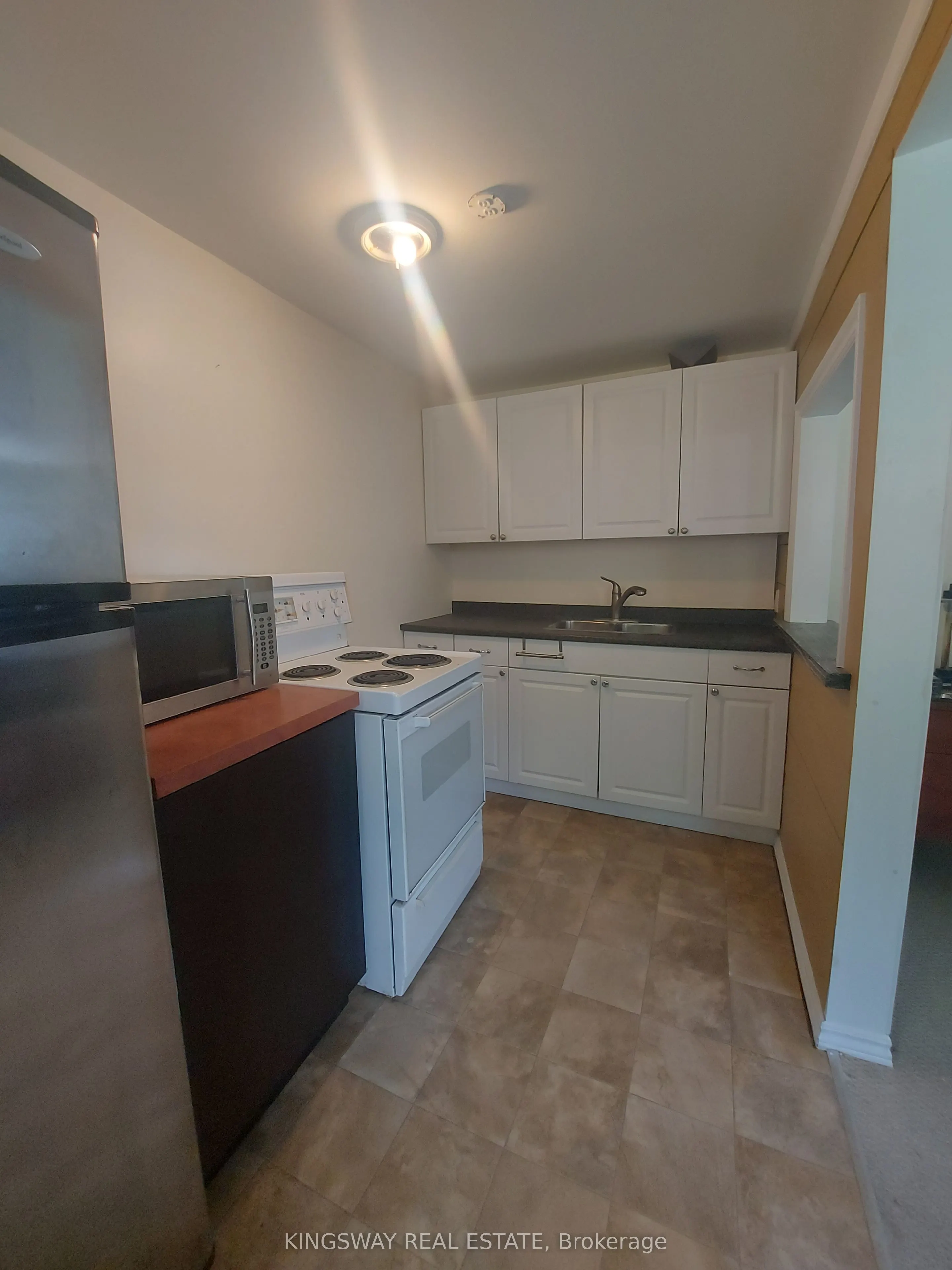 79 Patrick Street S