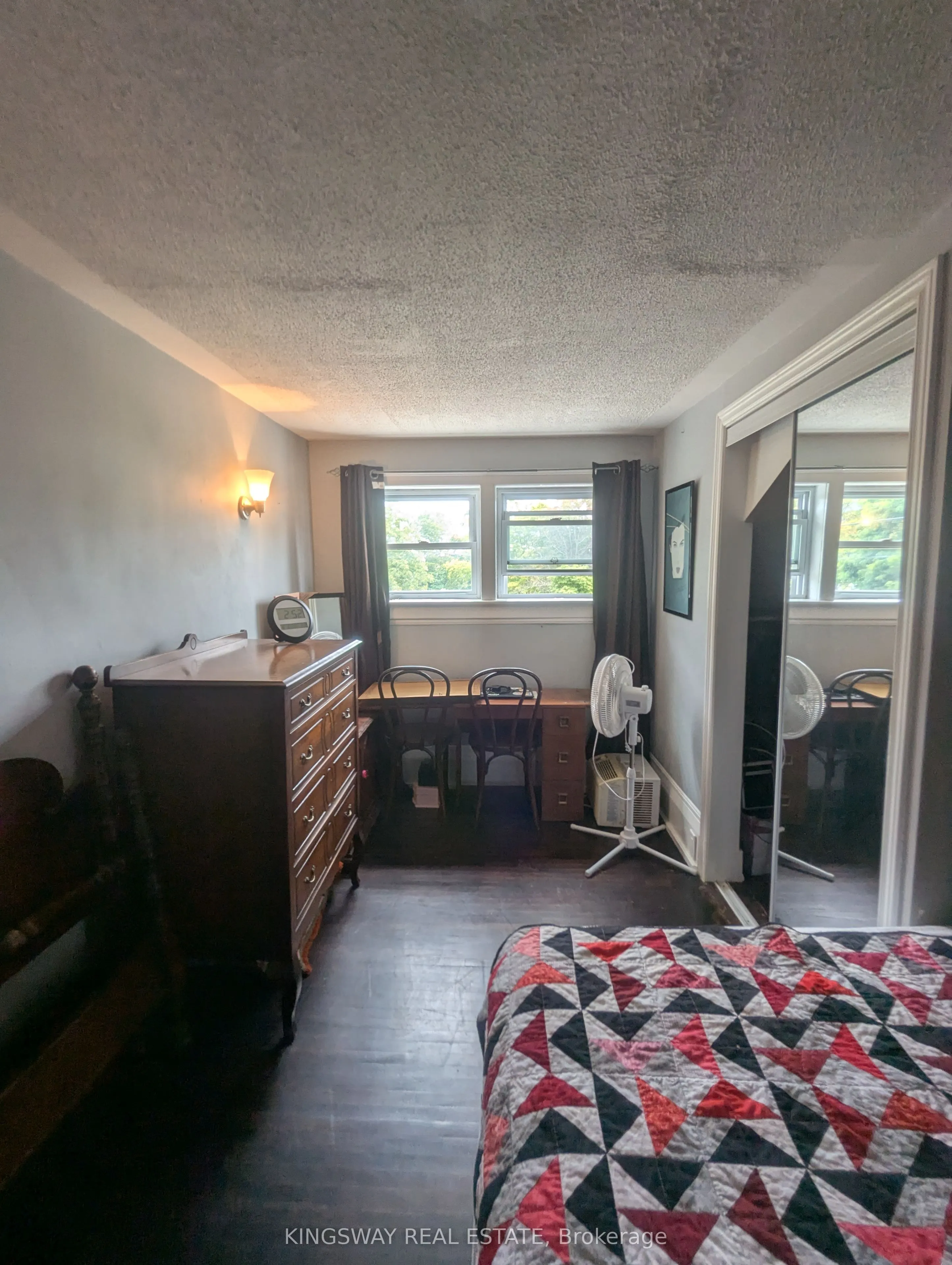79 Patrick Street S