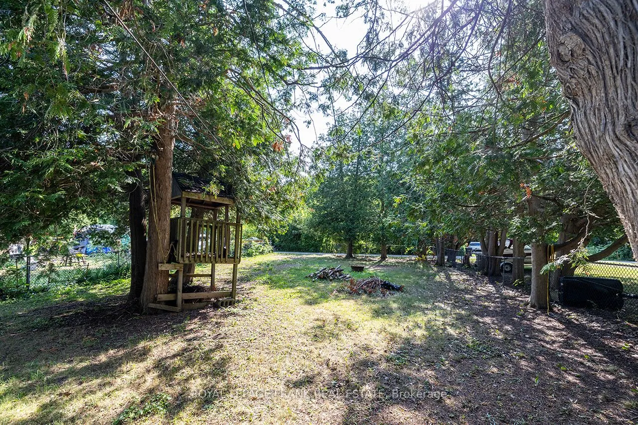 1206 Black Beach Lane