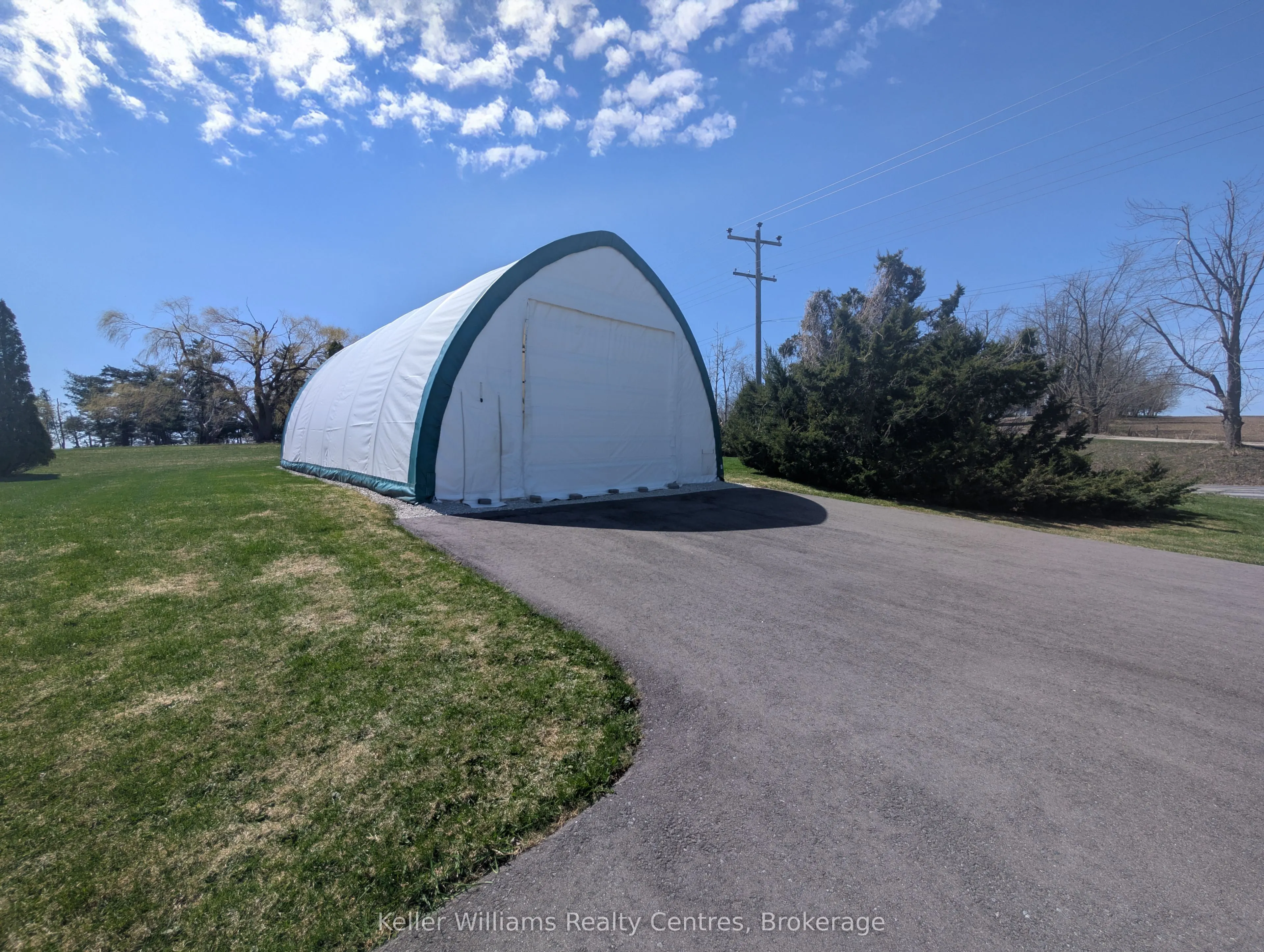 2219 County Rd 42