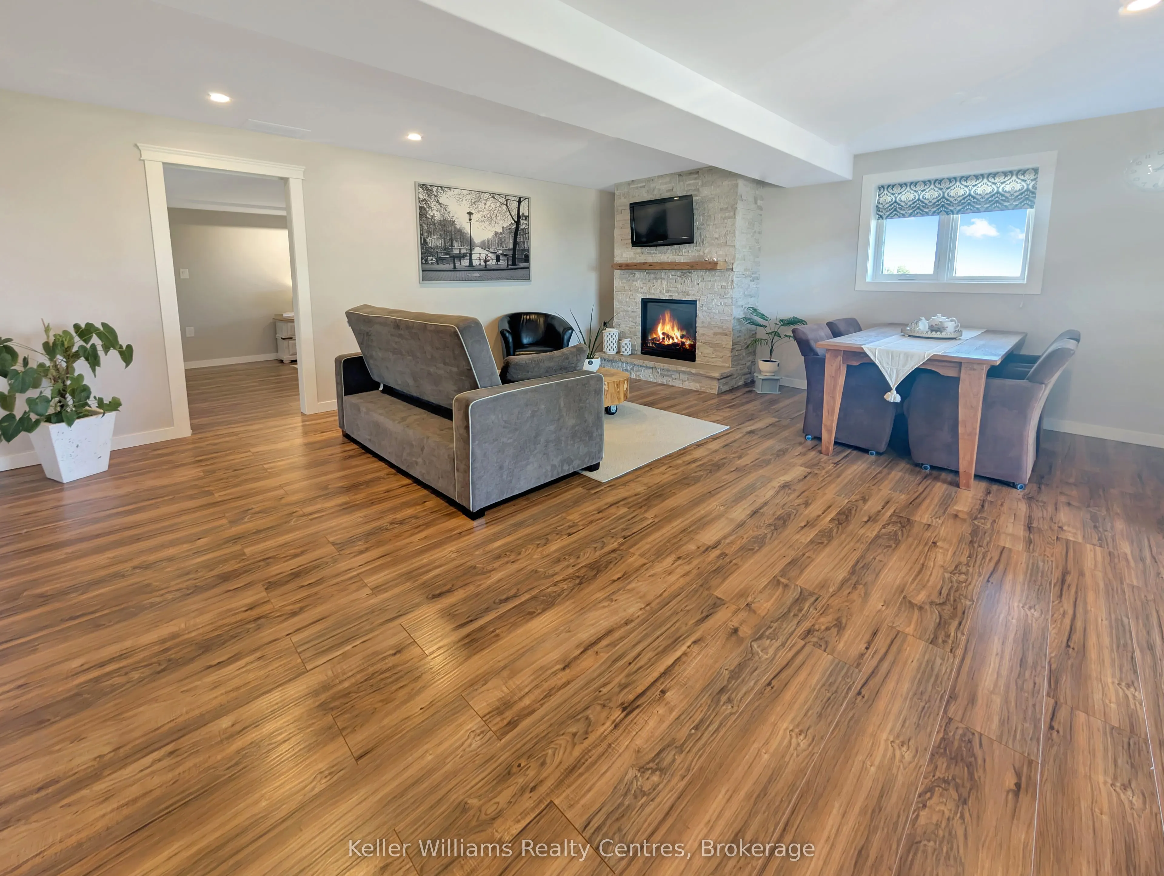2219 County Rd 42