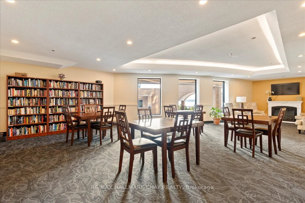 150 Dunlop Street E, #304