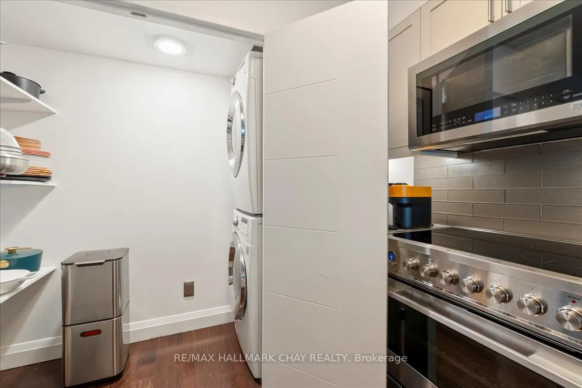 150 Dunlop Street E, #304
