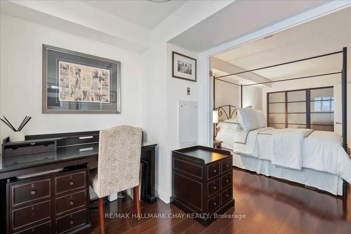150 Dunlop Street E, #304